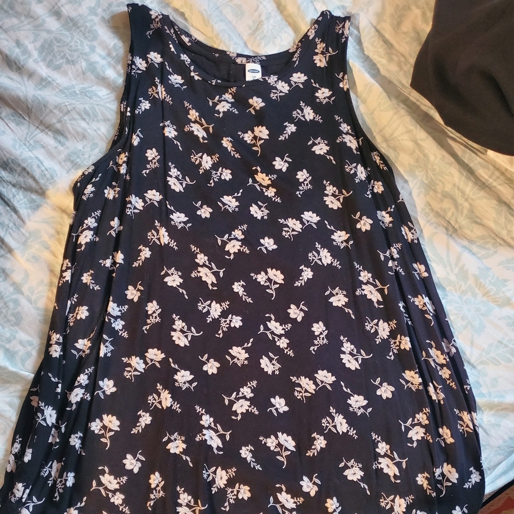Old navy sleeveless top